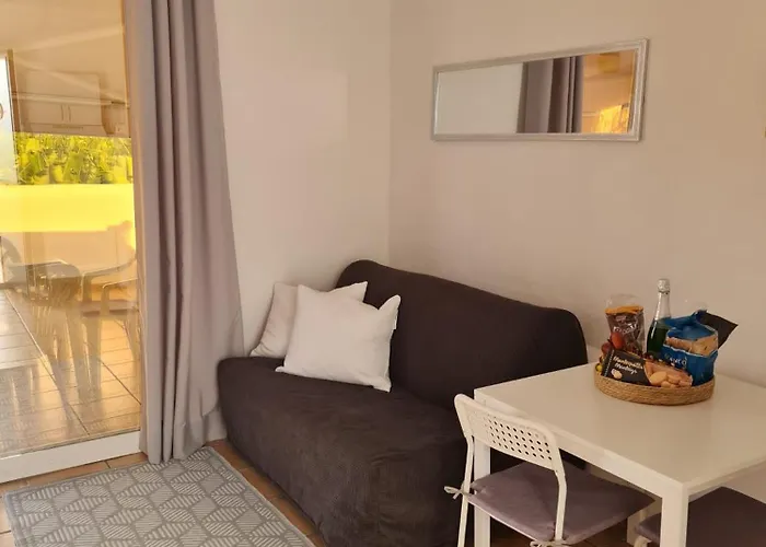 Lellashome Apartament *